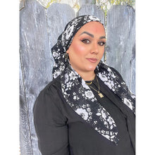 Mod Bloom Waffled Print Square Tichel - Black/White-Squares-The Little Tichel Lady