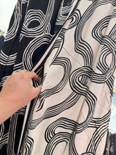 The Contrast Set-Set-The Little Tichel Lady