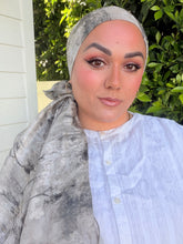 Rinati Lakel - Yom Yom, Luxurious Neutral Sheen