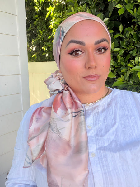 Rinati Lakel - Yom Yom, Luxurious Pink Print