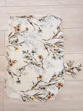 Rinati Lakel - Yom Yom, Luxurious Off-White Floral
