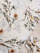 Rinati Lakel - Yom Yom, Luxurious Off-White Floral