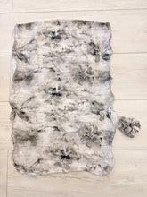 Rinati Lakel - Yom Yom, Luxurious Neutral Sheen