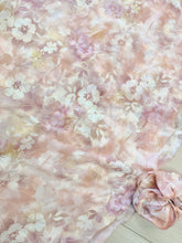 Rinati Lakel - Yom Yom, Luxurious Pink Floral