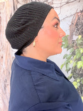 Soft Ribbed Adjustable Beret - Black/Multi