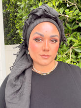 Heritage XL Square Headscarf - Black