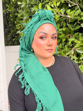 Heritage XL Square Headscarf - Green