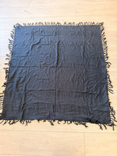 Heritage XL Square Headscarf - Black