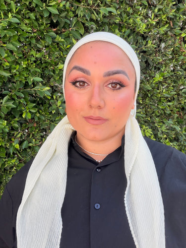 Pleated Solid Square Headscarf - Off-White