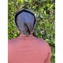 Hodula Bobon, Bobi Band - Small-volumizer-The Little Tichel Lady