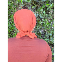 Hodula Bobon, Bobi Band - Small-volumizer-The Little Tichel Lady