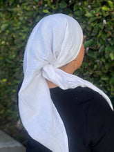 Premium Cotton Gauze Triangle w/ VELVET BAND