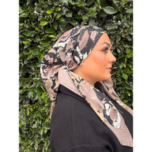 Spiced Petals Waffle Print Square Tichel - Black/Neutral-Squares-The Little Tichel Lady